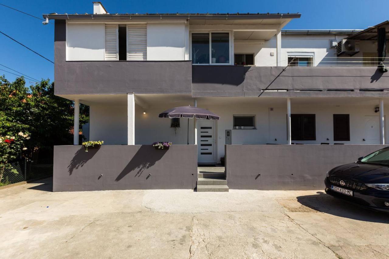 Petra Modern Apartment With Free Parking And Bbq Zadar Exterior photo