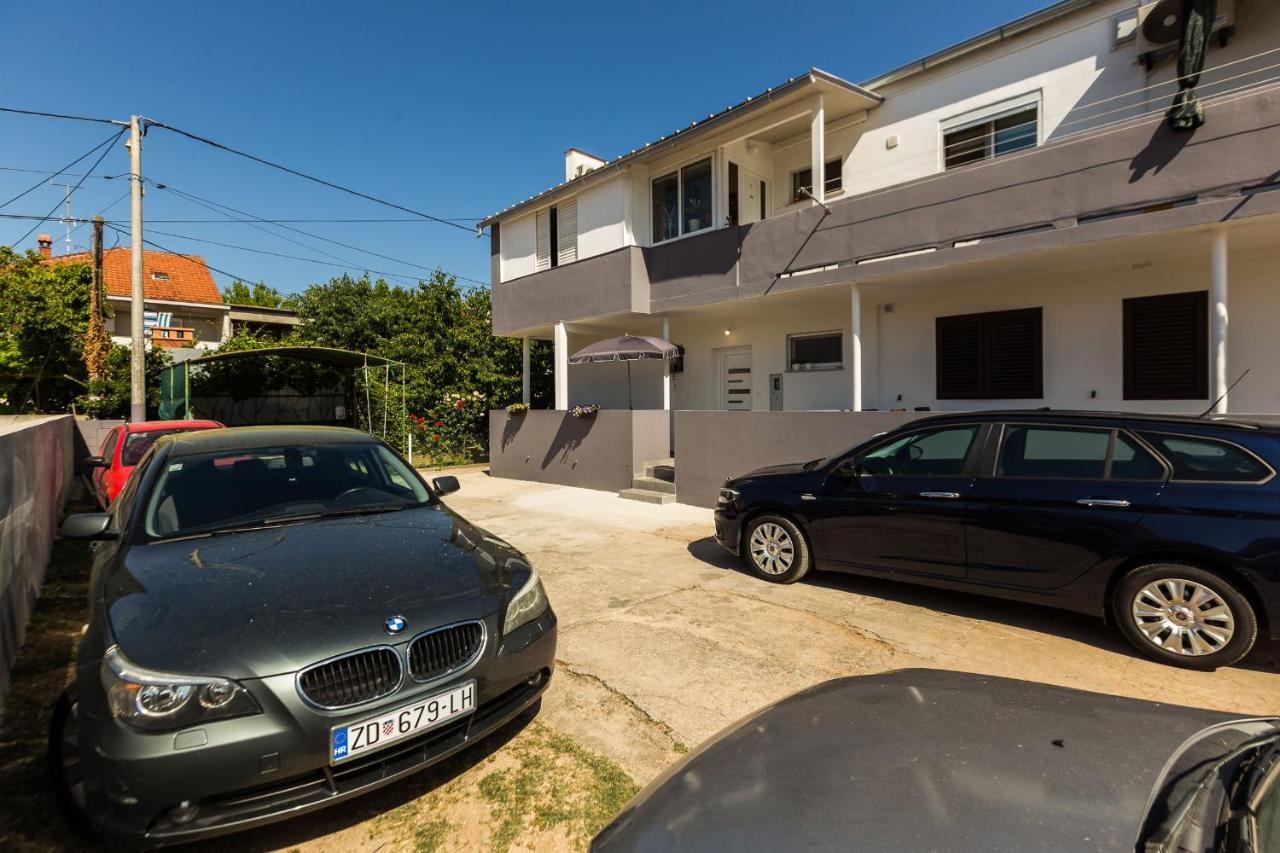 Petra Modern Apartment With Free Parking And Bbq Zadar Exterior photo